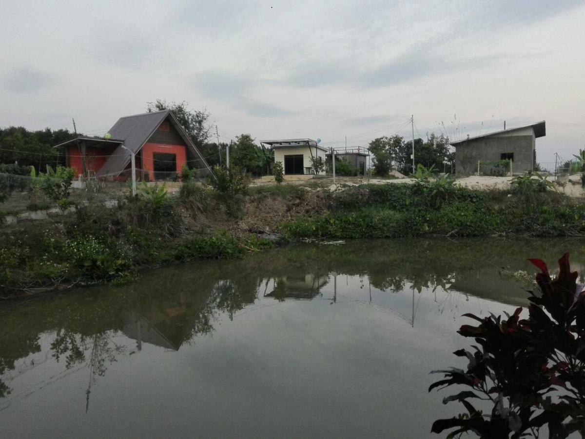 บ้านสวนปวิชญา เกษตรอินทรี Fang Bagian luar foto